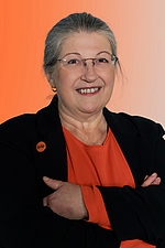 Manuela Dienhart
